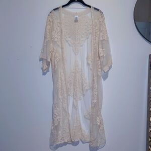 Elegant Lace Kimono Cardigan